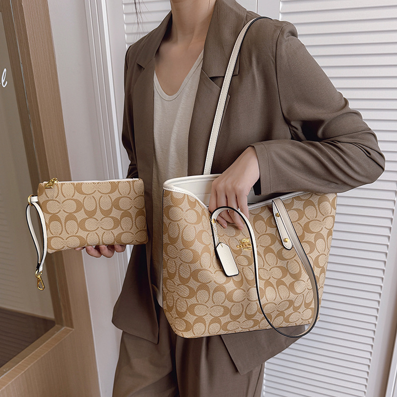 Luxury Bags Vendor - Luxe designer schoudertas voor dames, grote