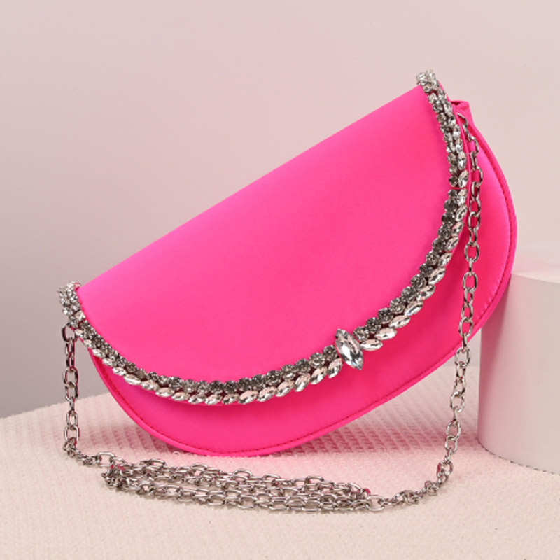 Luxe sprankelende diamant asym - Half Moon Bag Suede recensie en prijs