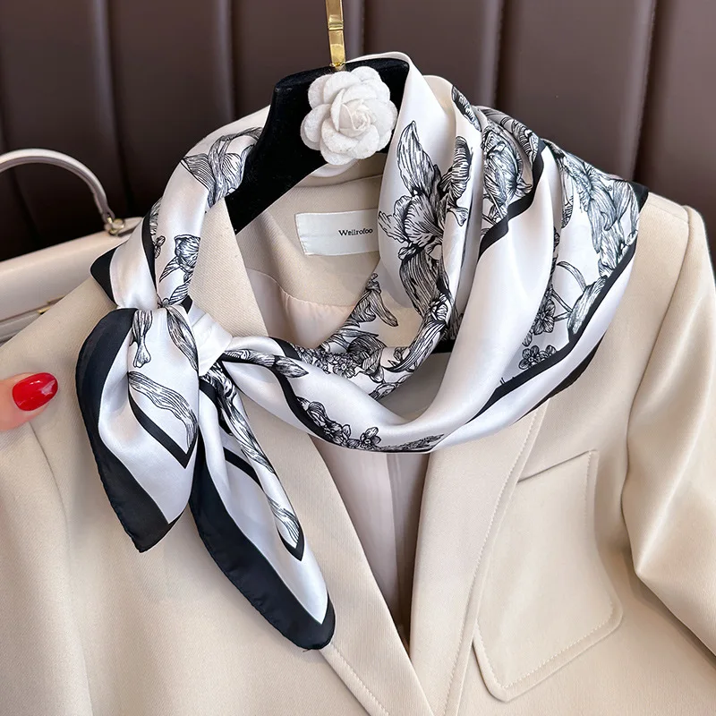 70*70Cm Luxe Bloemenprint Zijd - Discount Luxury Bags recensie en prijs