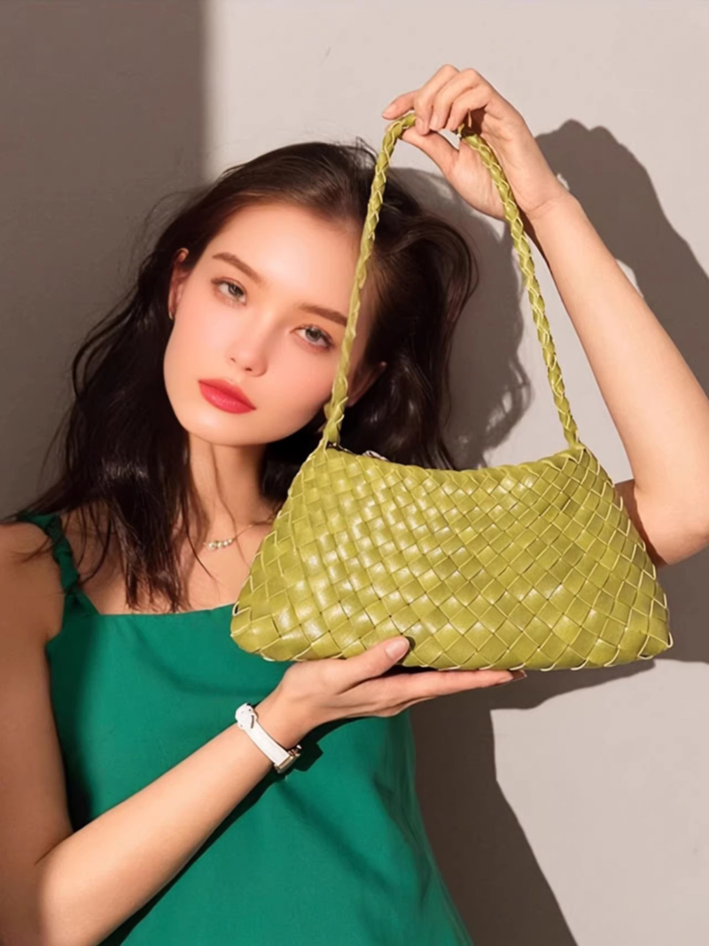 Handgeweven populaire high-end - Half Moon Bag Suede recensie en prijs