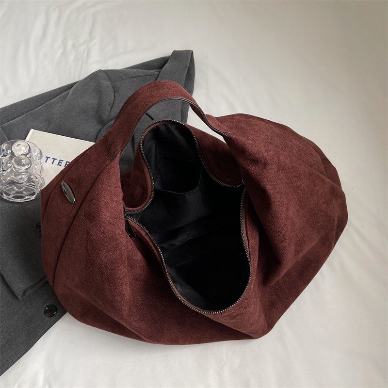 Vrouwen Halve Maan Tassen Grot - Half Moon Bag Suede recensie en prijs