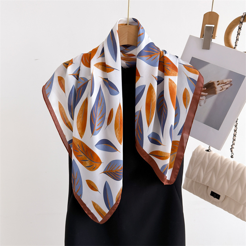 Luxe Merk Print 70 Cm Vierkant - Discount Luxury Bags recensie en prijs